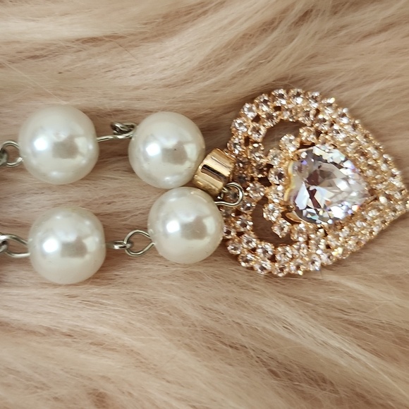 HOST PICK!! Brand New Pearl & Rhinestone Pendant Cat Collar-S - Picture 4 of 4